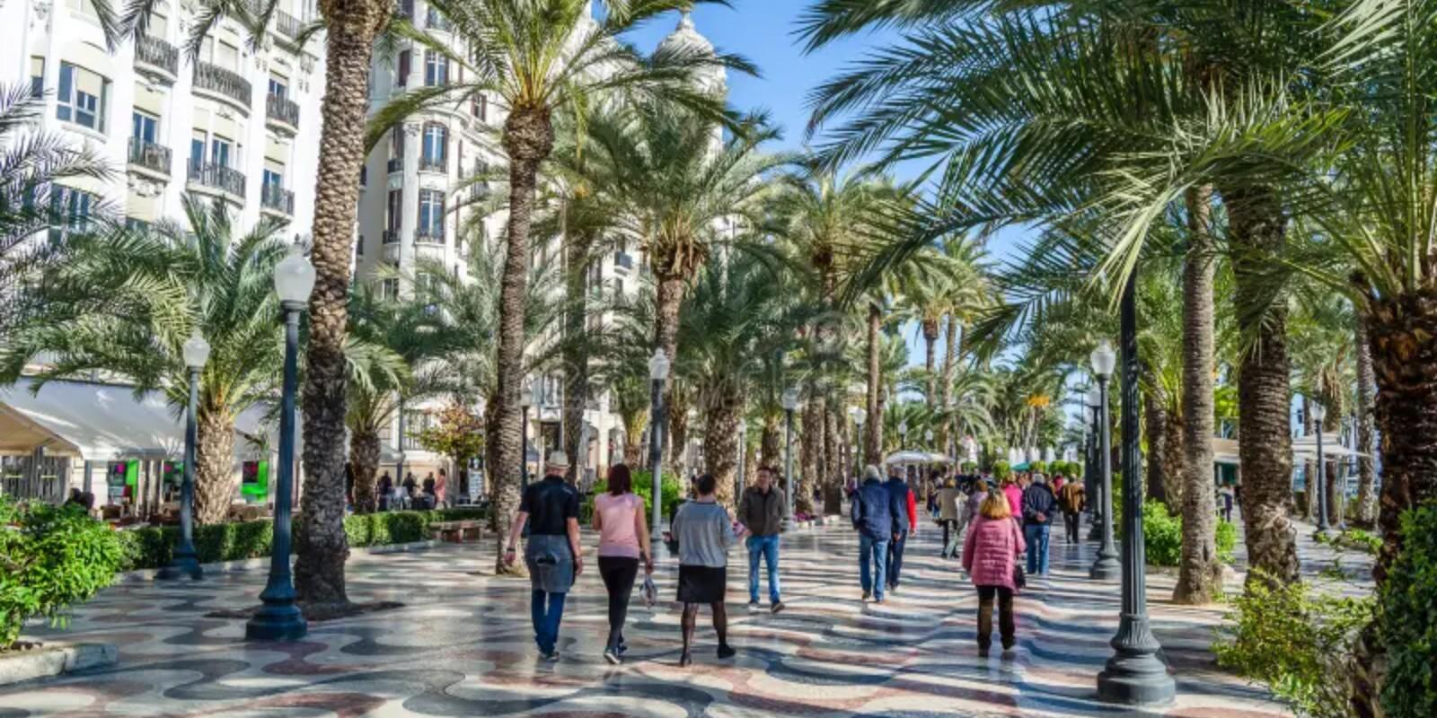 Alicante, el Paraíso de los Jubilados Europeos